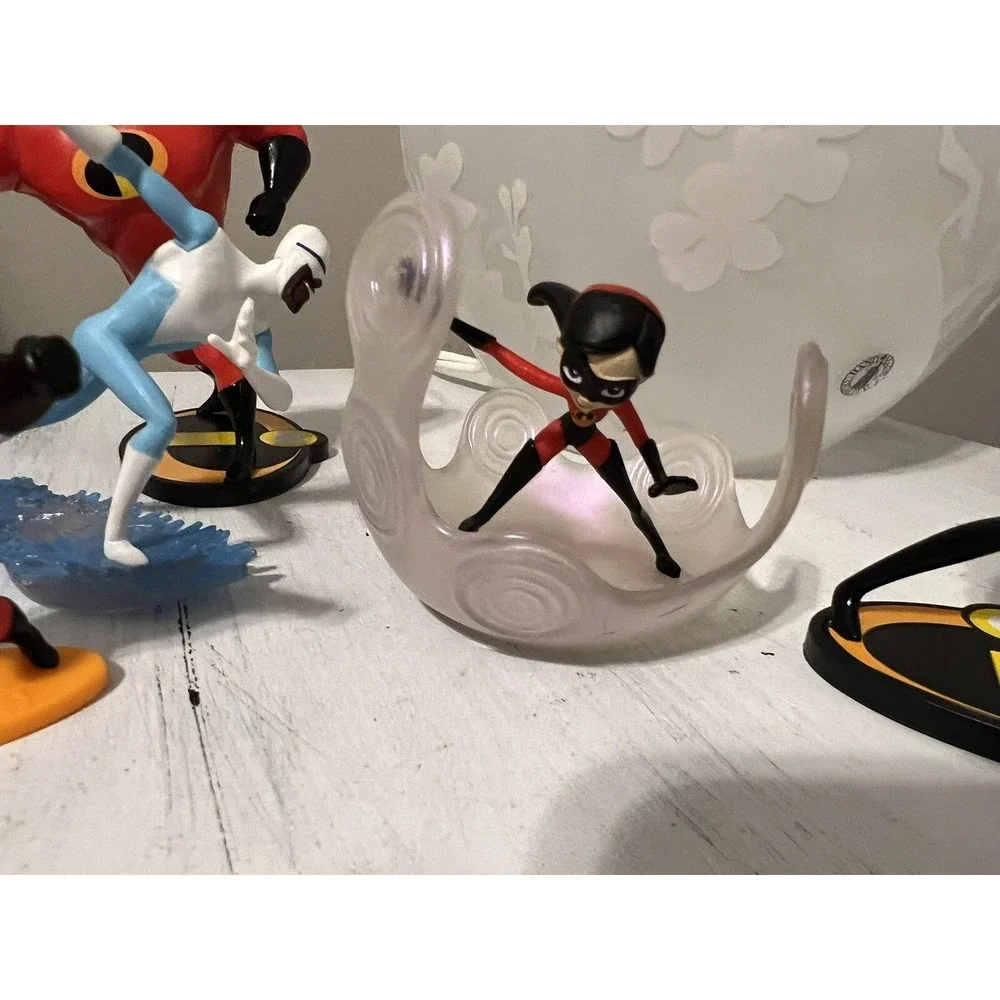 Disney The Incredibles PVC Lot Cake Toppers Figuree